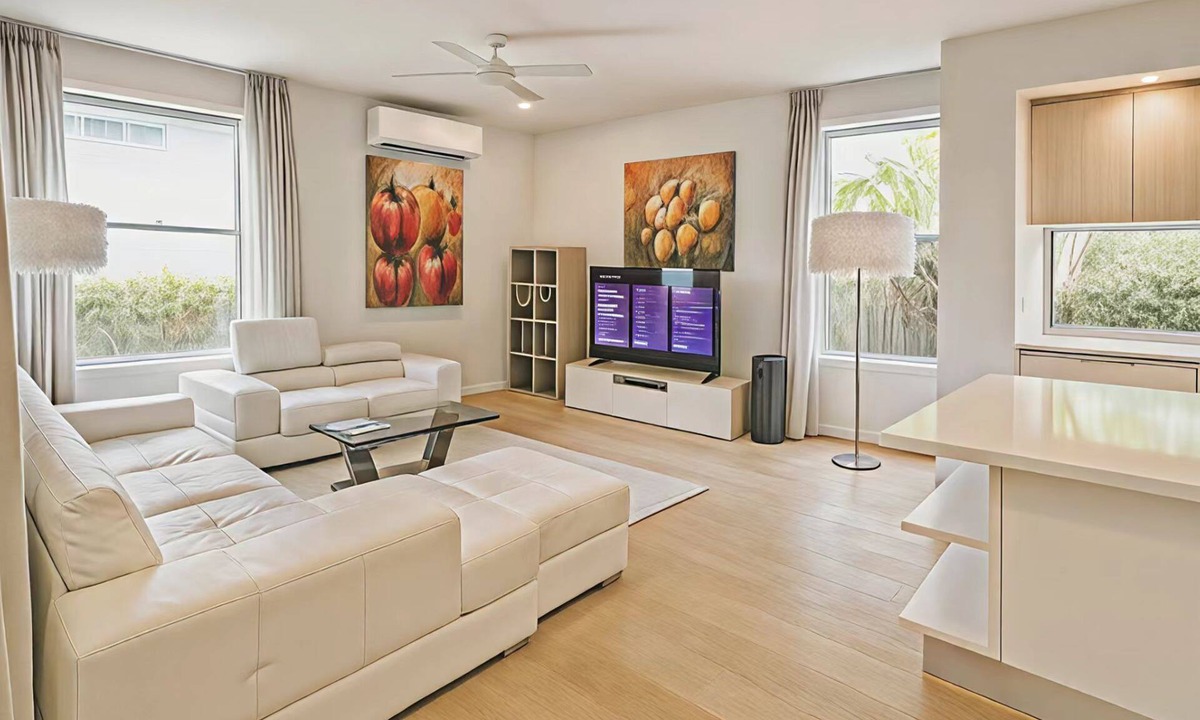 Rochedale House | Independent house near highway/fully air-conditioned