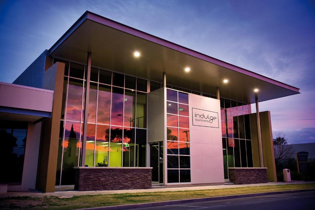 Mildura Central Business District Apartment | Indulge Apartments - Langtree