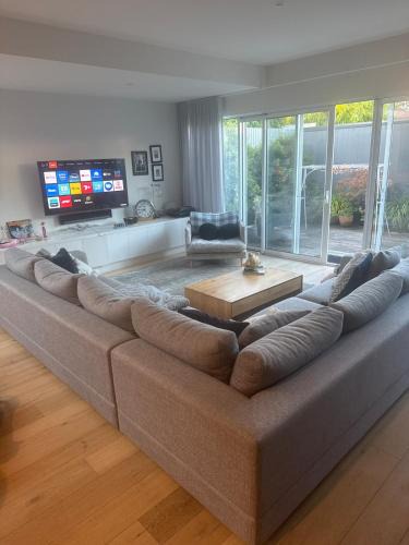 Prahran House | Inner city quiet cottage