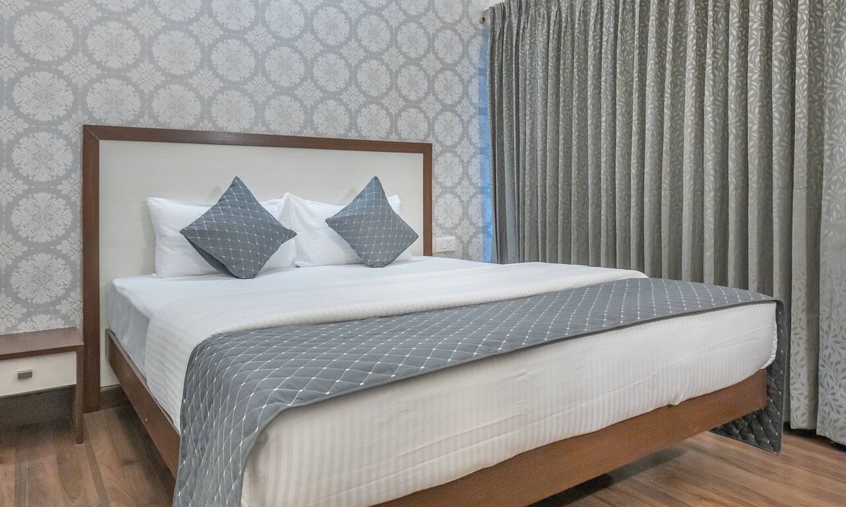 Stage 1 Bed & Breakfast | Ixora Suites