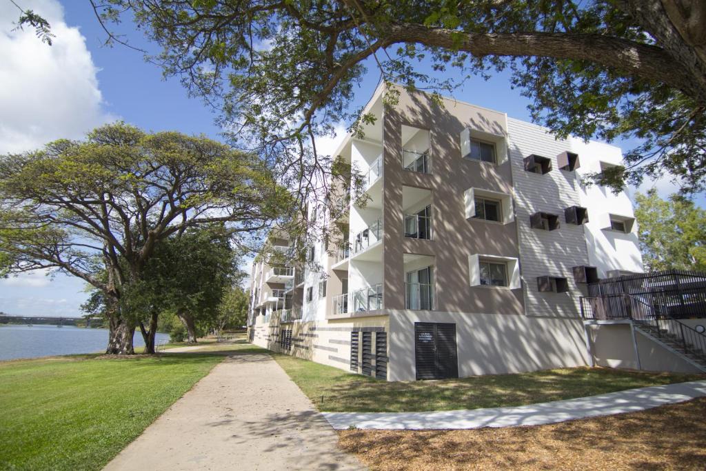 Thuringowa Central Apartment | Jacana Apartments