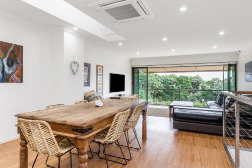 Byron Bay Villa | James Cook 3