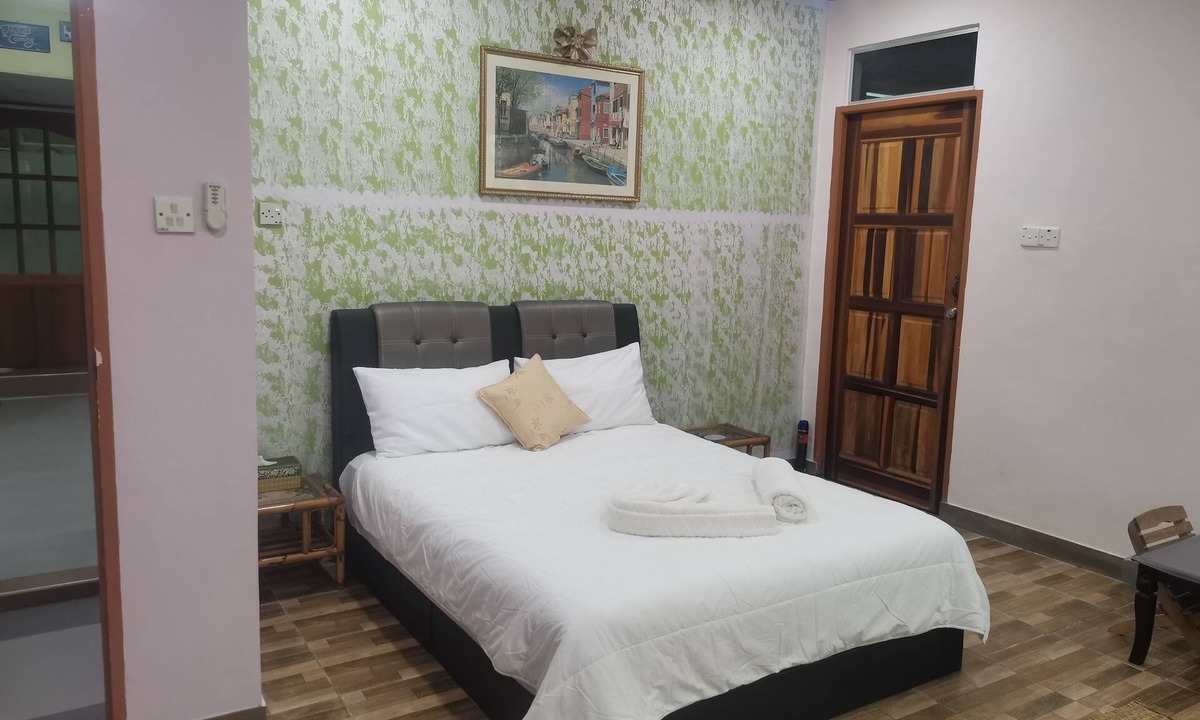 Kampung Lintang House | Jazepuri