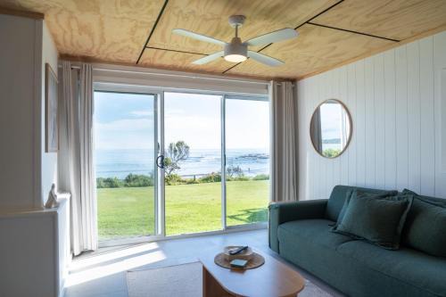 Arrawarra Headland House | Jim & Dots Beachside Escape