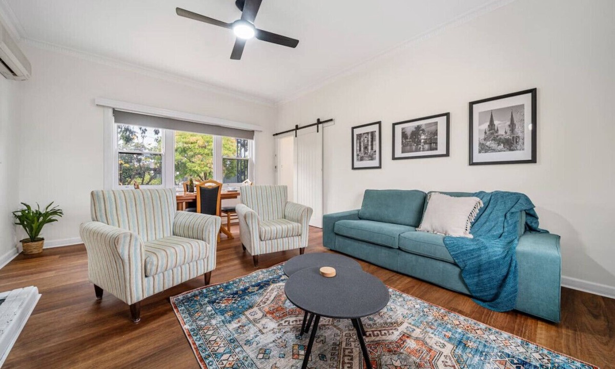 Warradale House | Kaleamera—Relaxed Stay Near Beach & Shops
