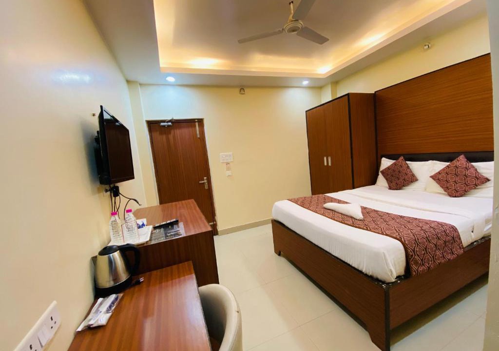 Patna Hotel | Kamat Inn