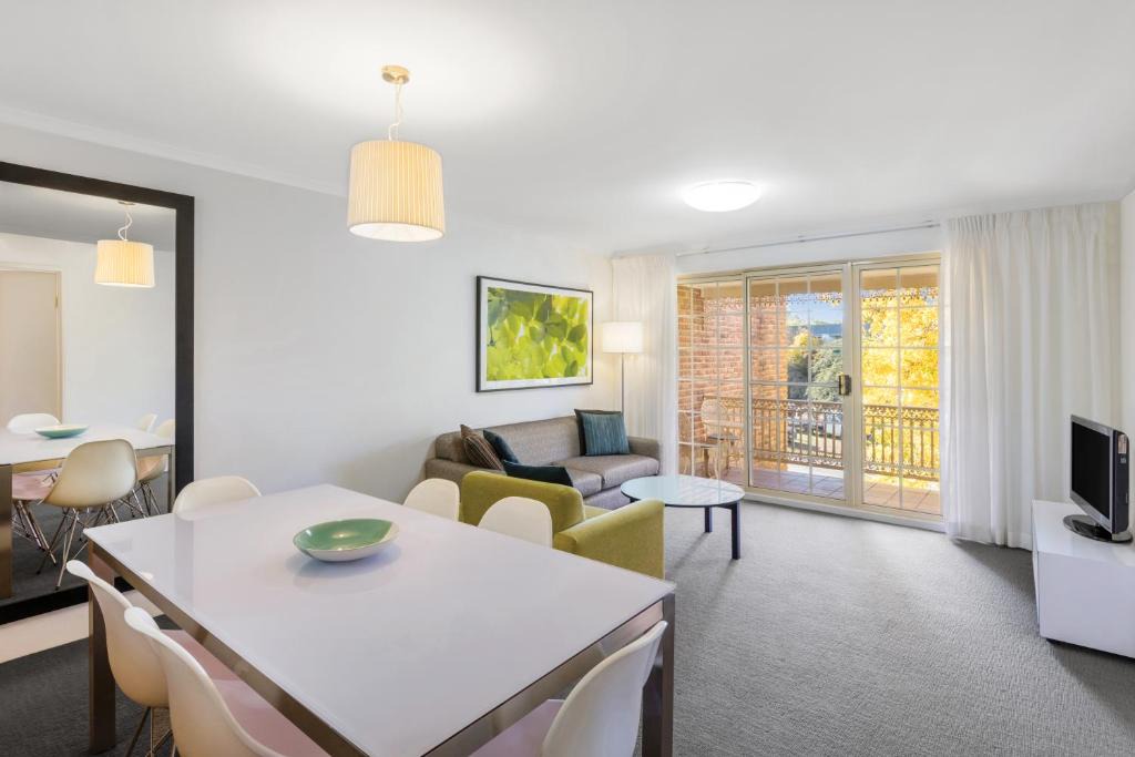 Manuka Apartment | Kingston Gardens Serviced Apartments