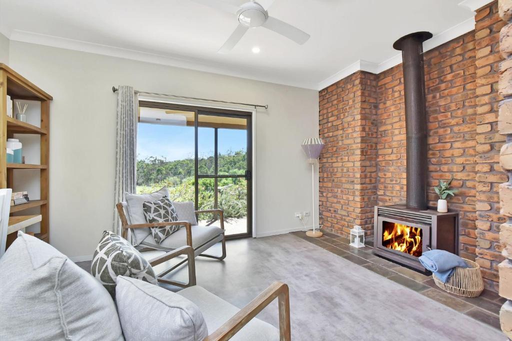 North Rothbury House | Kookaburra Range