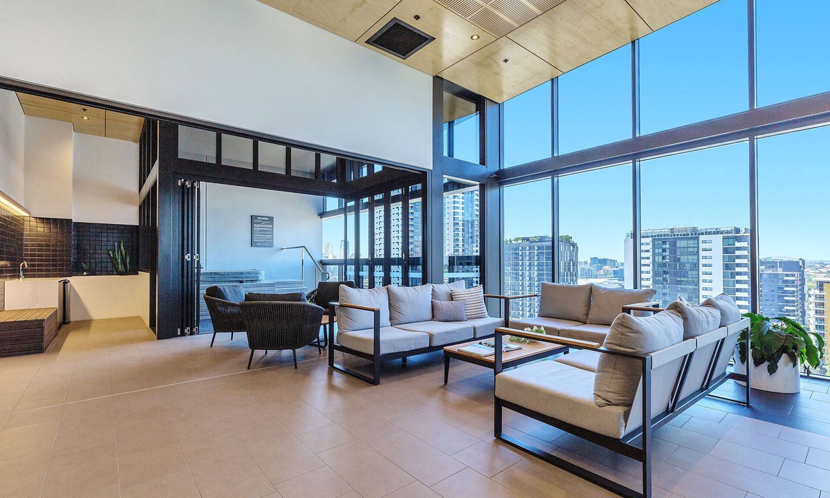 South Brisbane Apartment | KOZYGURU BRISBANE ONE 1Bed APT Parking