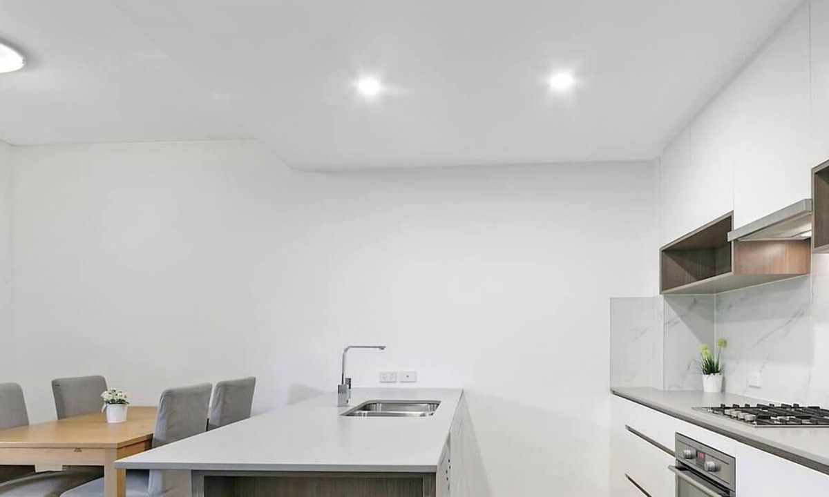 Waitara Apartment | KOZYGURU | Waitara | Kozy 2 Bed APT | Walk to Train Station | NWA008
