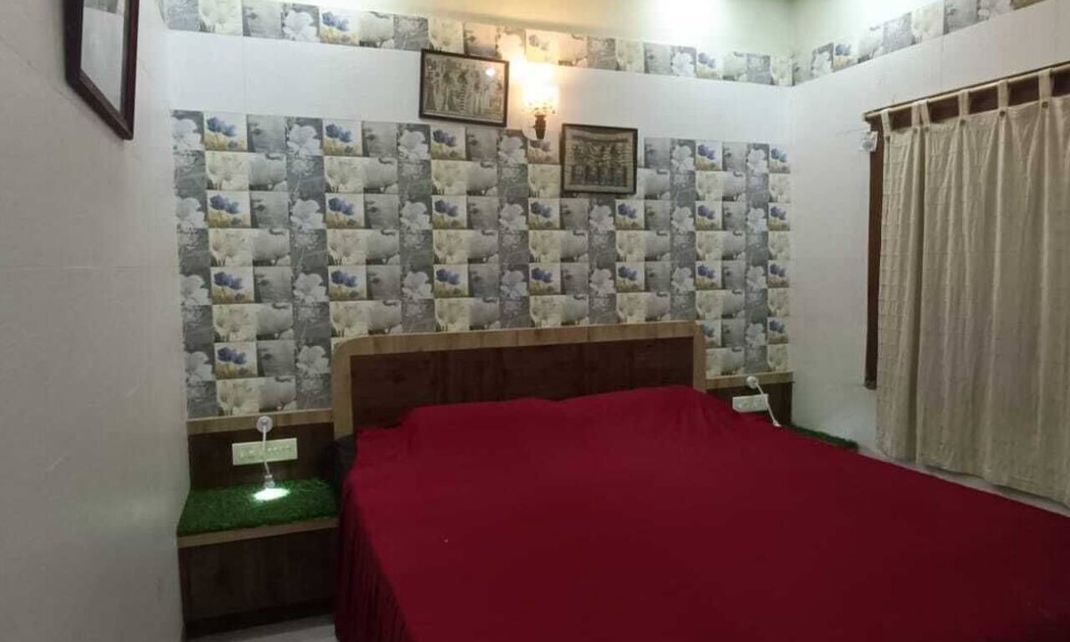 Puri Hotel | kRtAtithya-1 B & B - A Bed and Breakfast