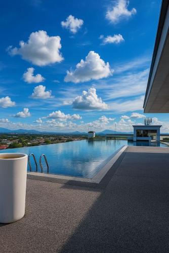 Batu Lintang Apartment | Kuching Stays - Studio Unit