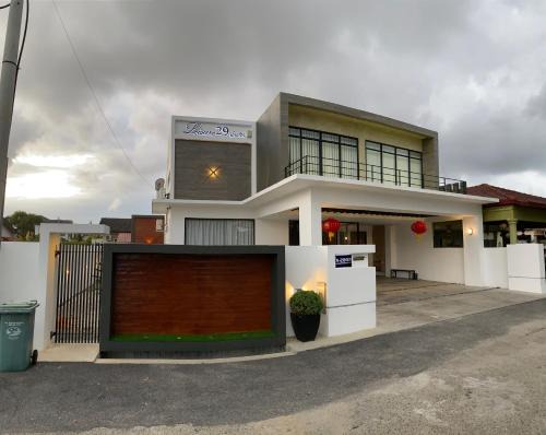 Taman Intan Apartment | Leisure29 Suites