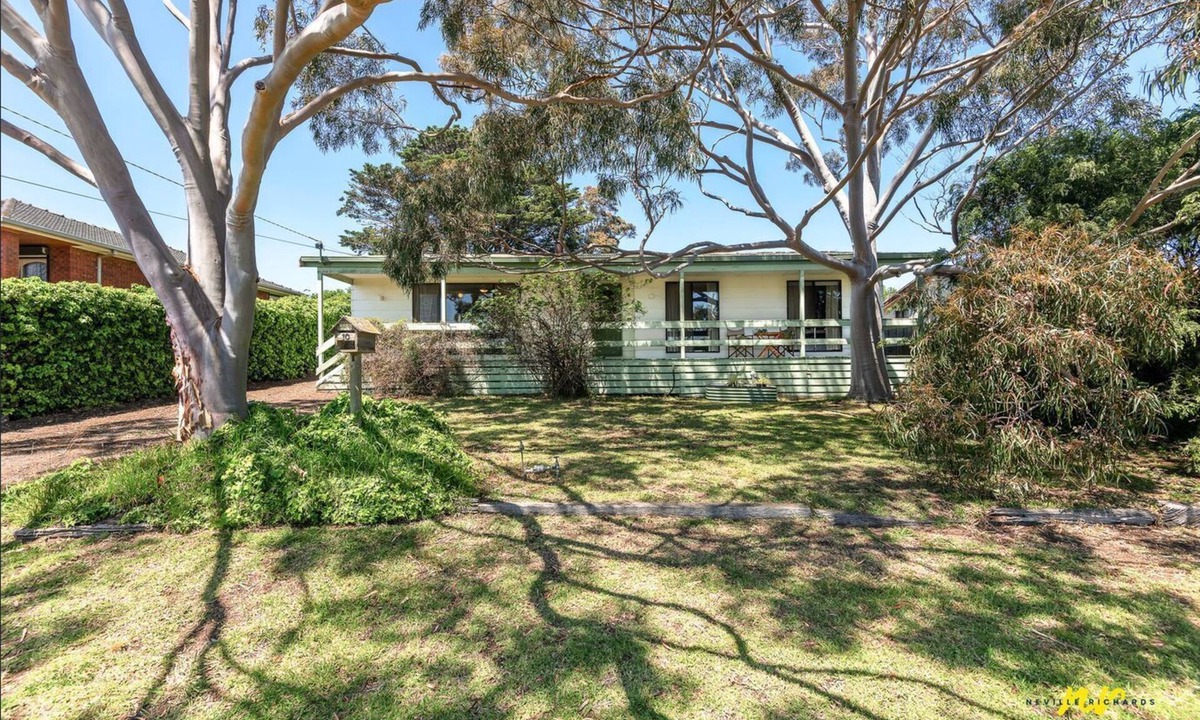 Portarlington House | Lemon Scented Bayview