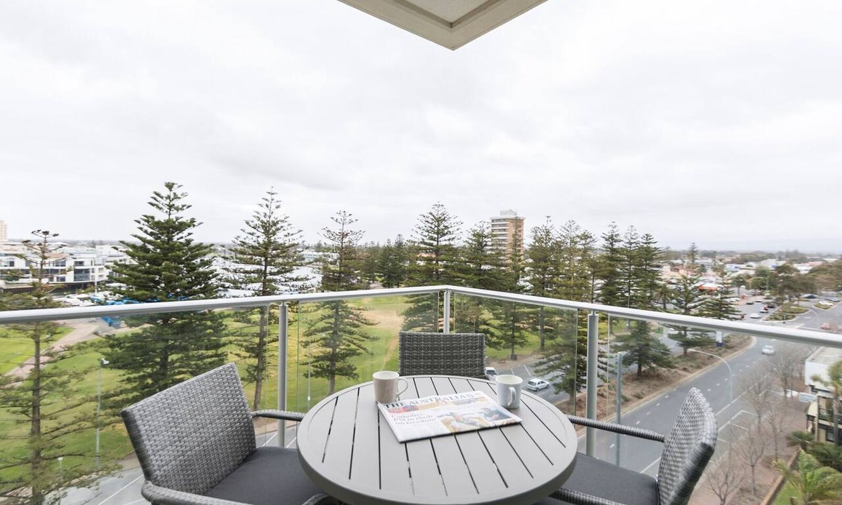Glenelg Apartment | Liberty 727 -Glenelg- Marina & City Views