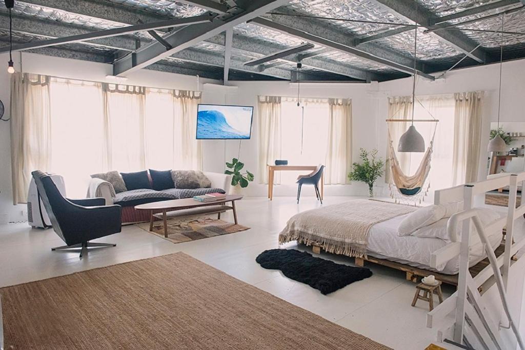 Byron Bay Apartment | Light and airy studio