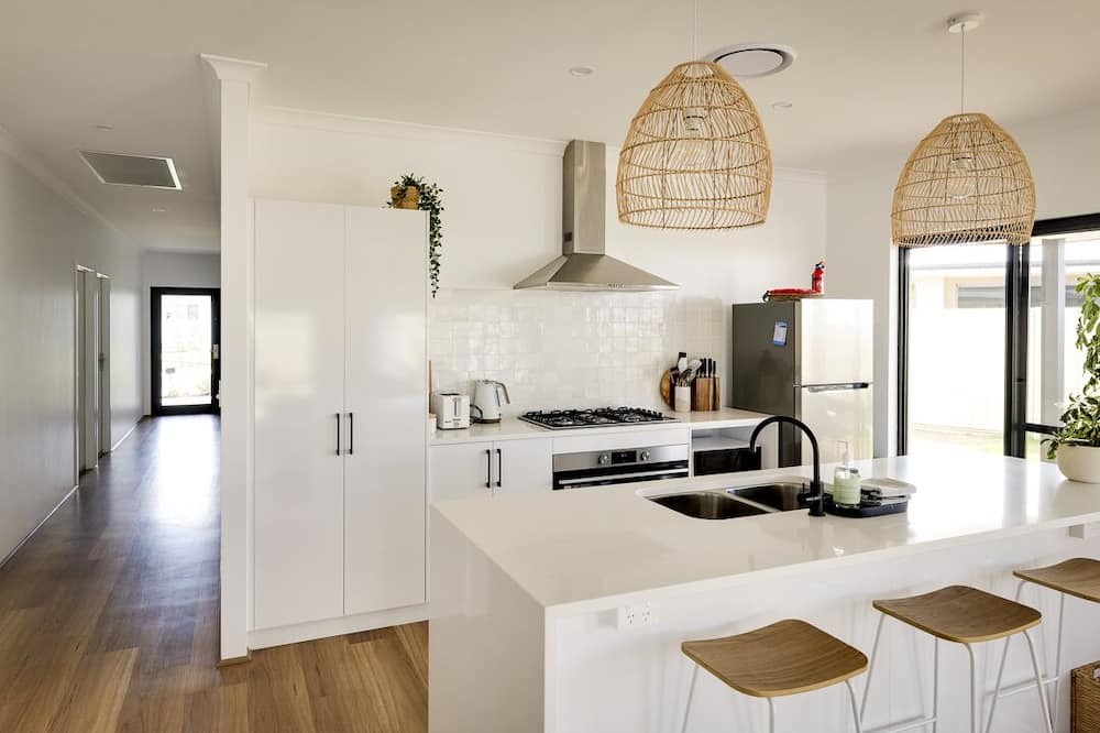 Dunsborough House | Light, Bright, Spacious Home in Dunsborough