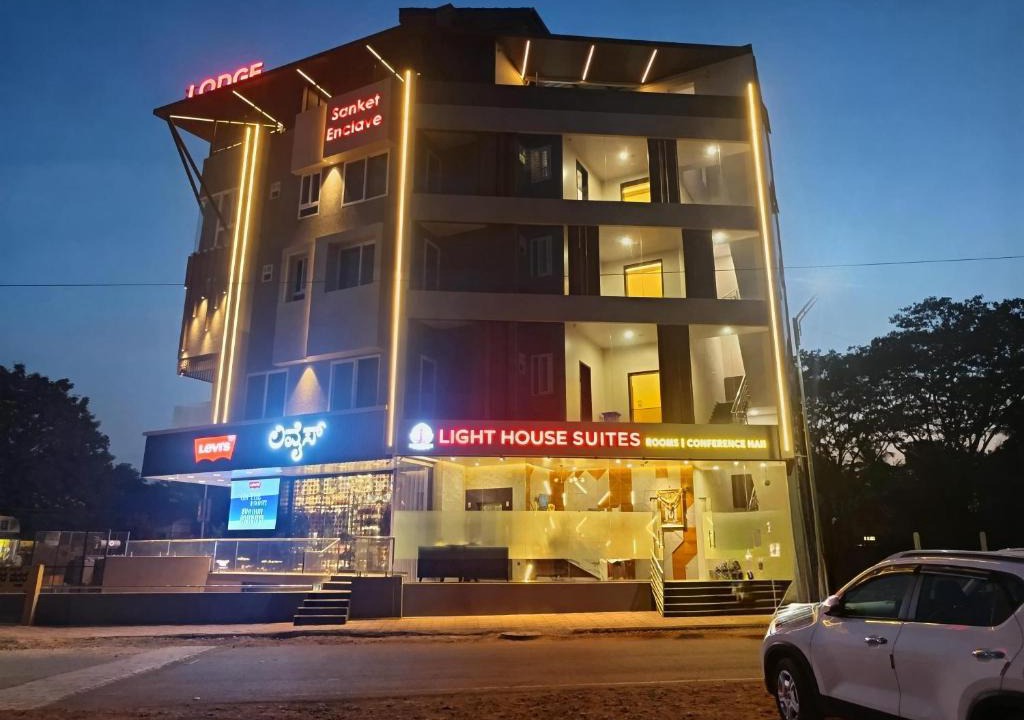 Hubli Hotel | Light House Suite Hubli