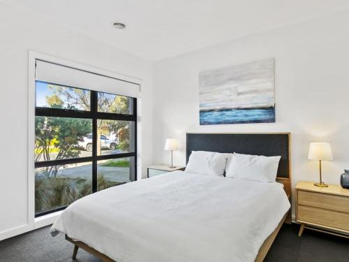 Torquay House | Links Idyllic Break 47