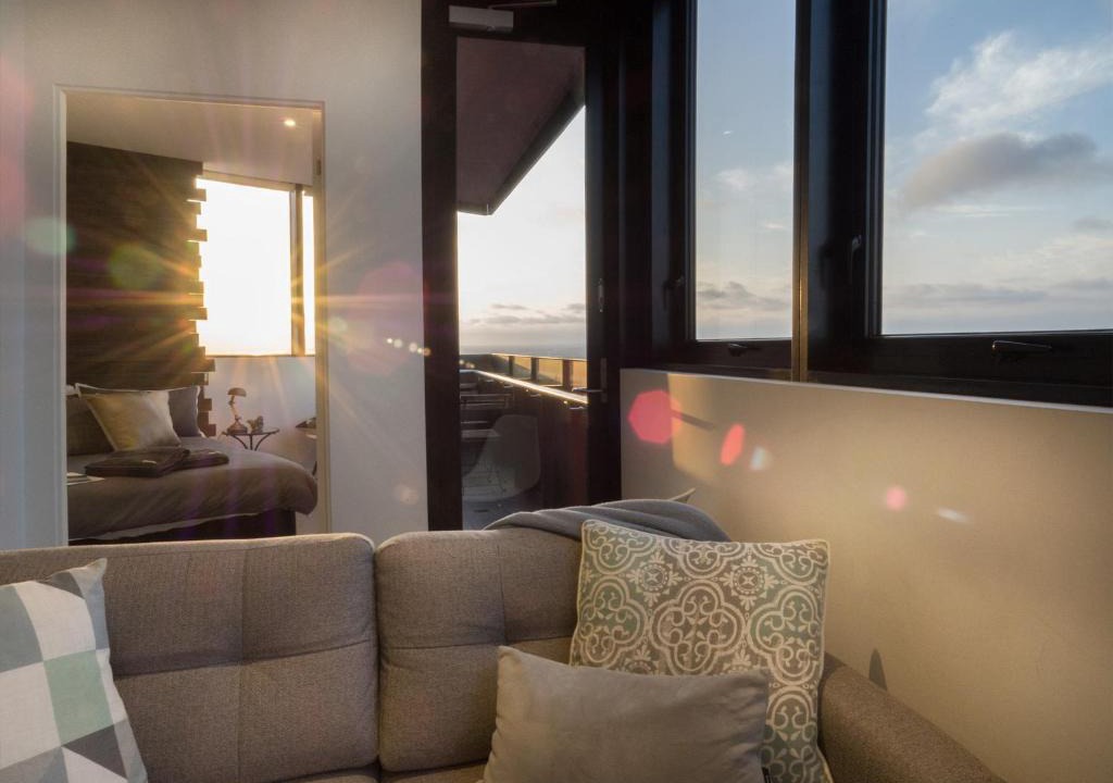 Carlton South Apartment | LittleStay Swanston - 2 Bedroom Aptm