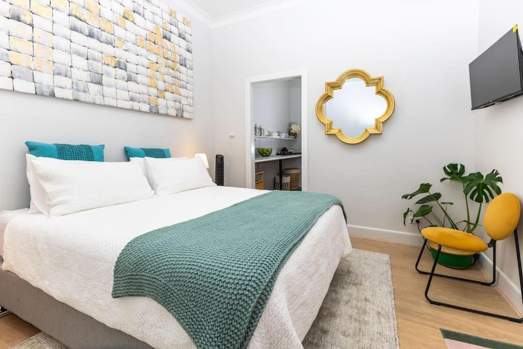 Bondi Apartment | Location & Budget - Great Affordable Studio Bondi