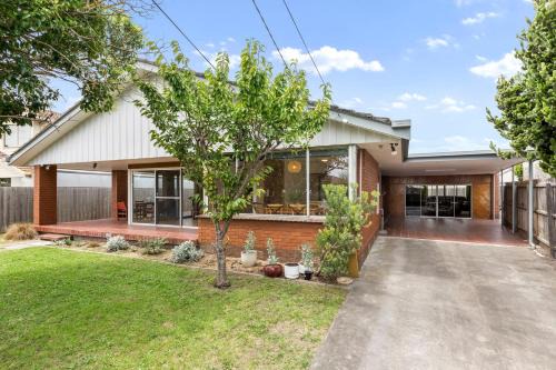 Point Lonsdale House | Lonnie Getaway