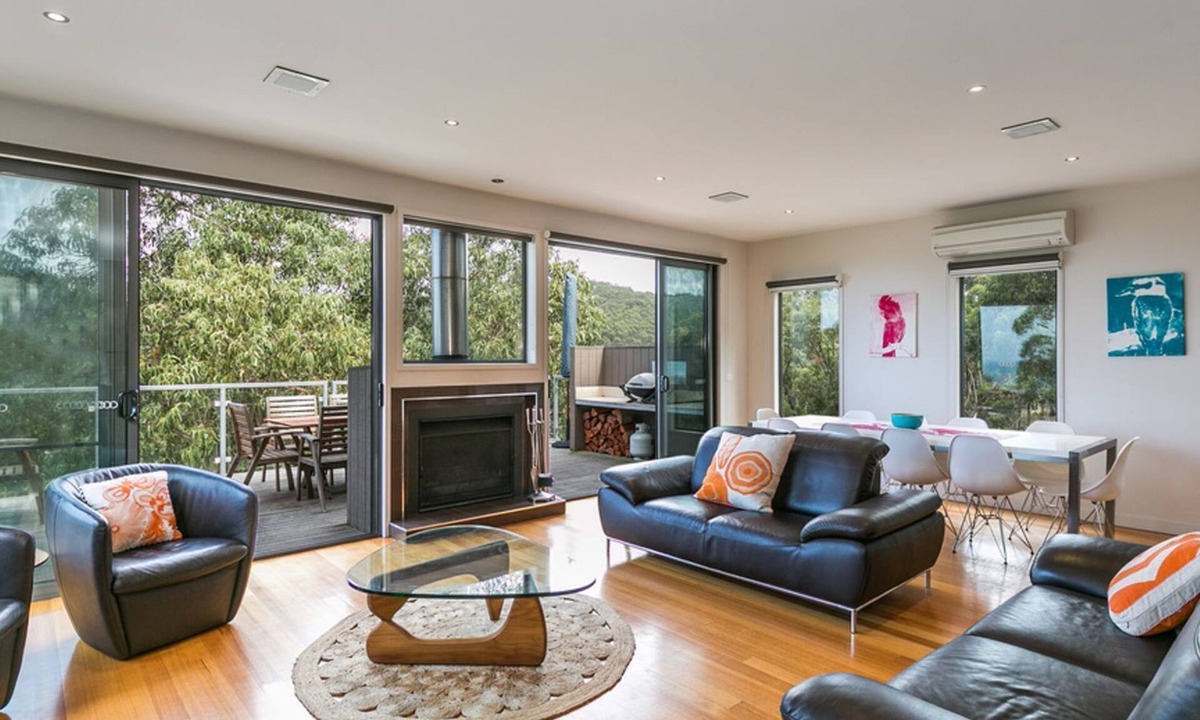 Lorne House | Lorne Luxury Escape – Peaceful, Family-Friendly with Ocean & Forest Views