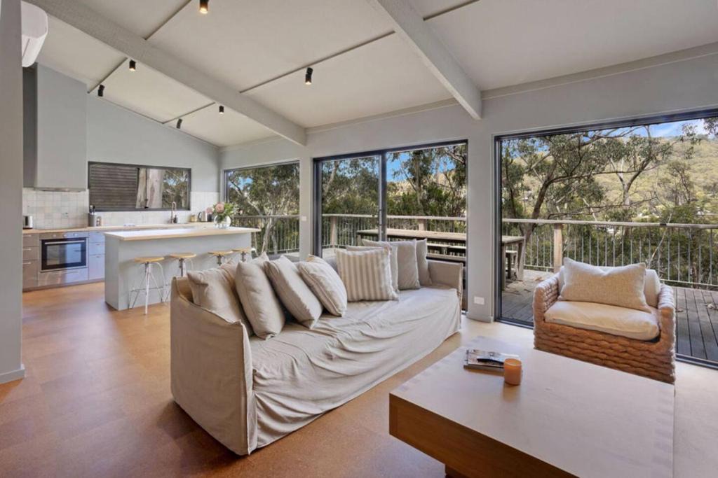 Lorne House | Lorne Tree Top Escape