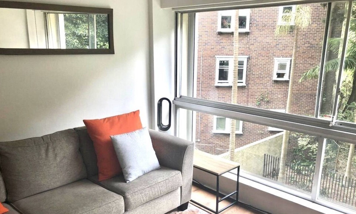 Rushcutters Bay Apartment | Lovely refurbished 1 bed near marina + parking