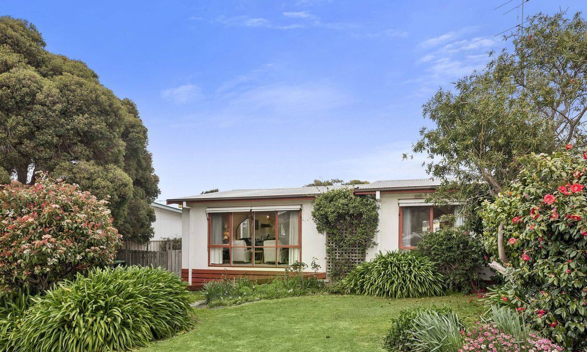 Apollo Bay House | Low