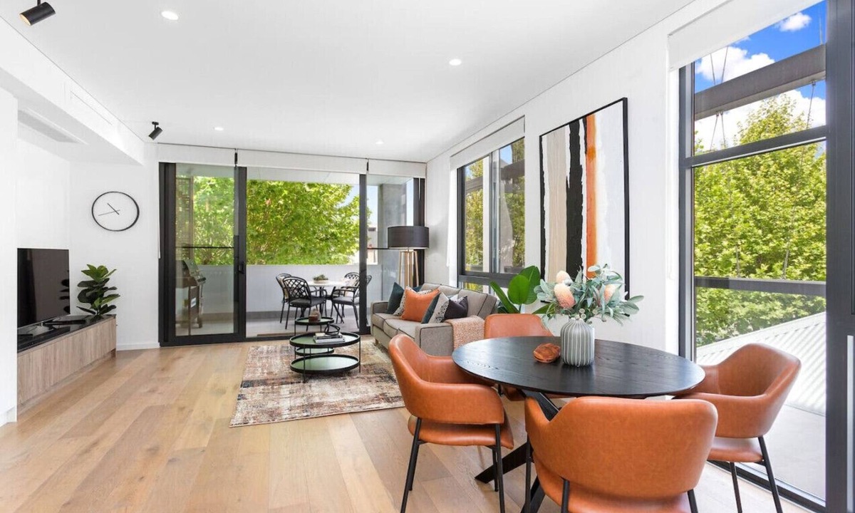 Perth Apartment | Luxe Living | Instaworthy city views from rooftop!