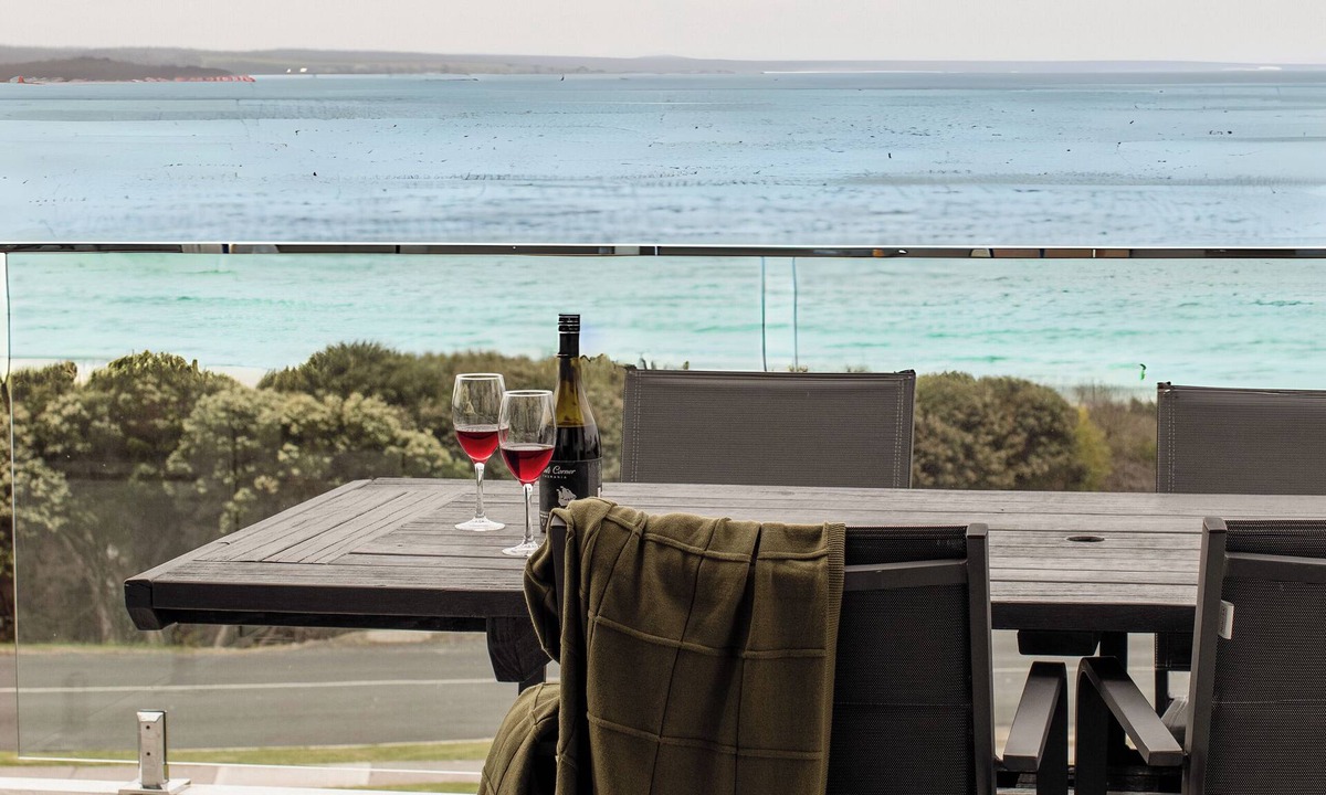 Binalong Bay House | LUXURY BEACH HOUSE BINALONG at BAY OF FIRES