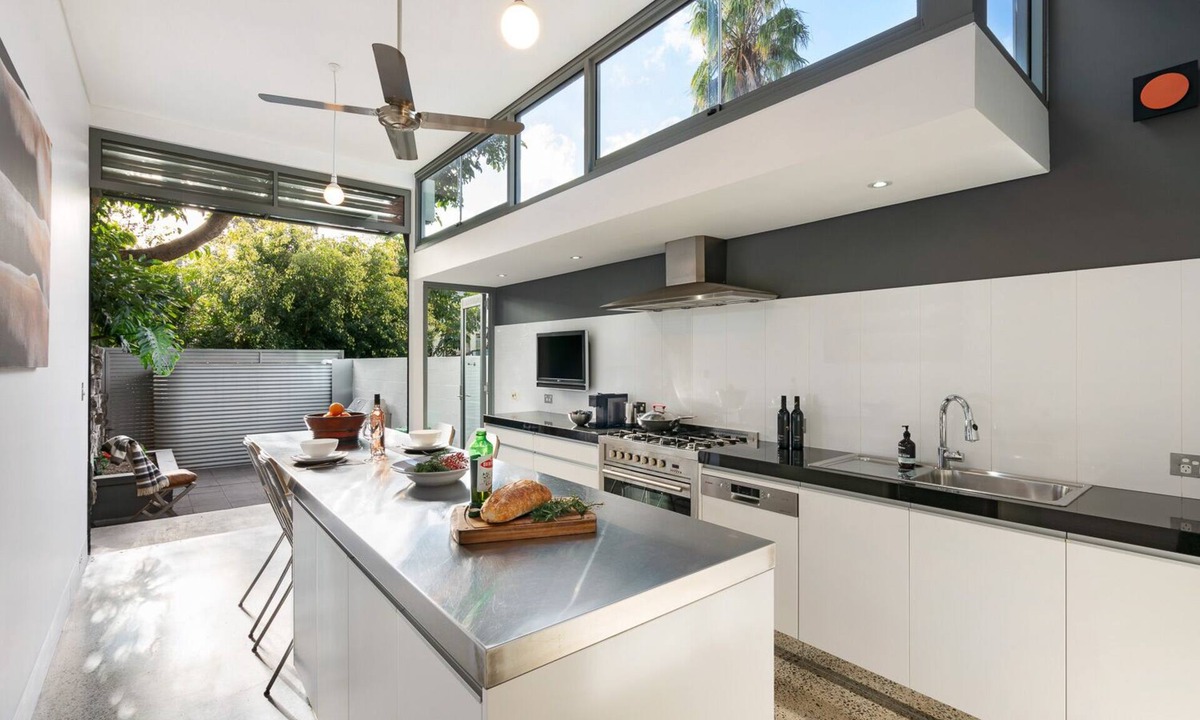 Darlington House | Luxury designer home, perfect location and parking