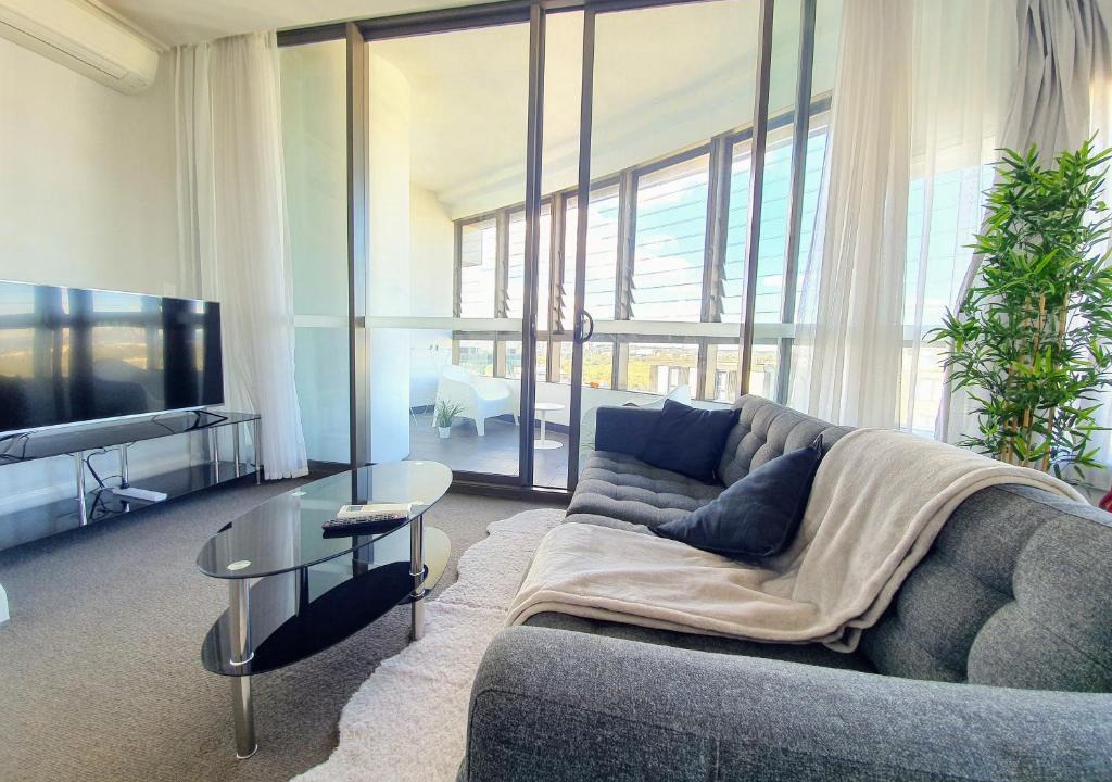 Sydney Olympic Park Apartment | Luxury Level 2-bed 2-bath City View Apt in Olympic Park