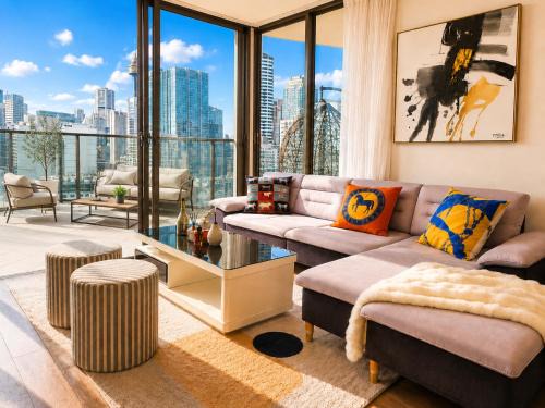 Chinatown Apartment | Luxury level 23 retreat - 1 min to Darling Harbour