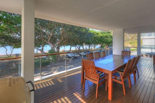 Horseshoe Bay Apartment | Maggies Beachfront Apartment 3
