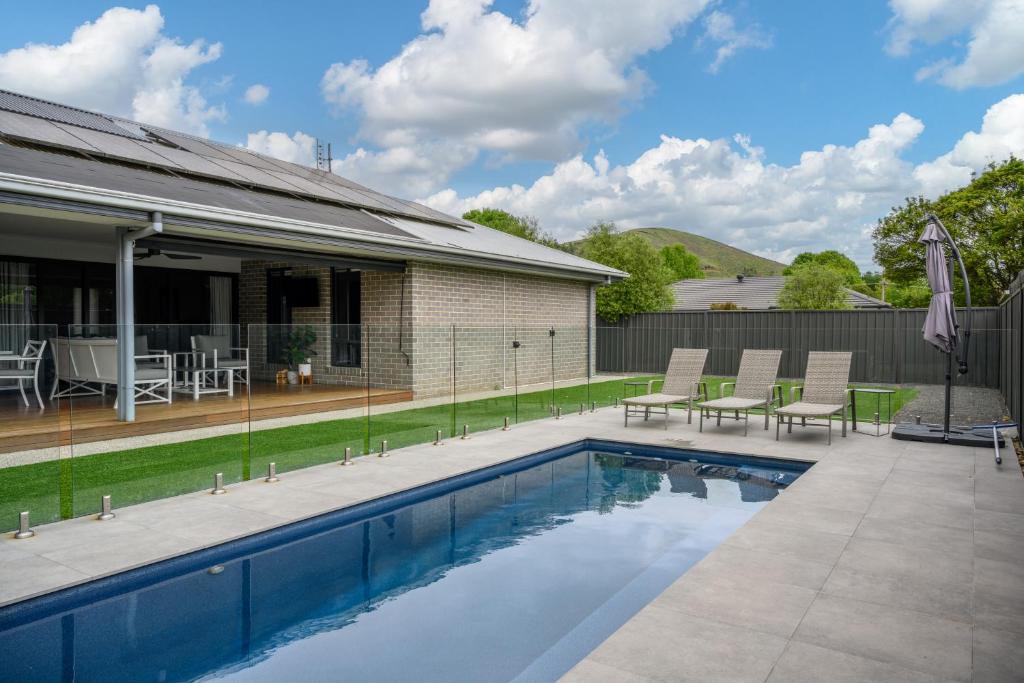 Porepunkah House | Magnolia on Monash