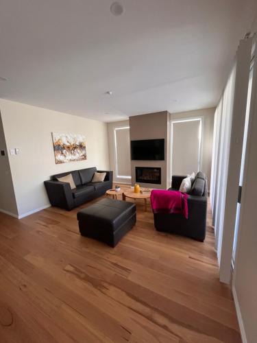 Jindabyne House | Magnolia Place