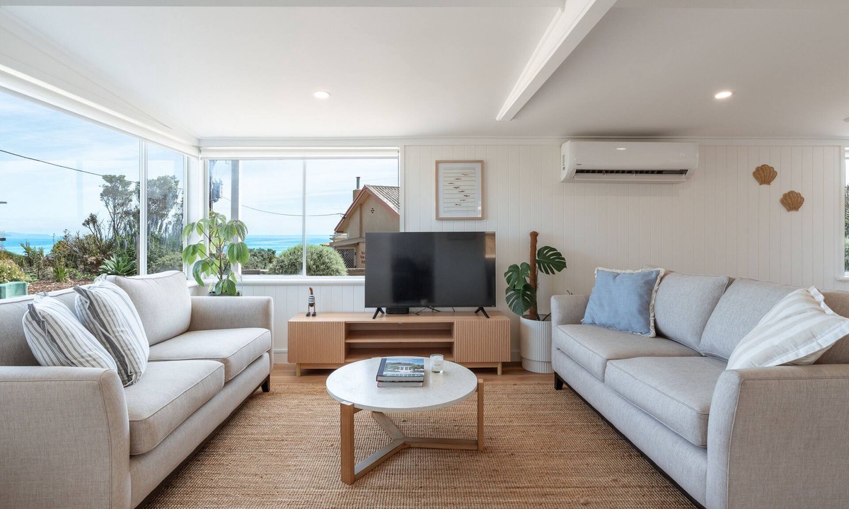 Aldinga Beach House | Magpie Sands — Aldinga Beach Coastal Escape