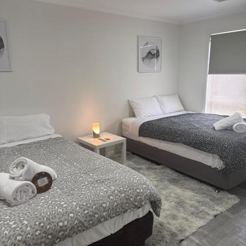 Truganina House | Mahzan on Braid Private Room 3