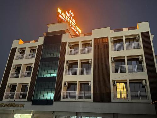 Vasai Hotel | Majestic Inn