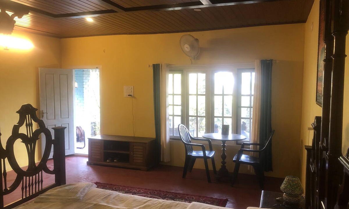 Mananthavady Cottage | Manikkal Bungalow Uphill Cottage Large
