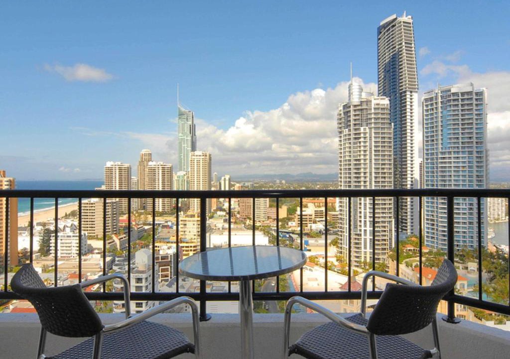 Surfers Paradise Hotel | Mantra on View
