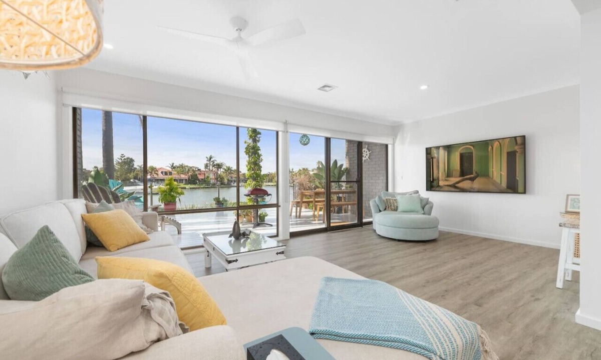Patterson Lakes House | Marina Views Absolute Waterfront