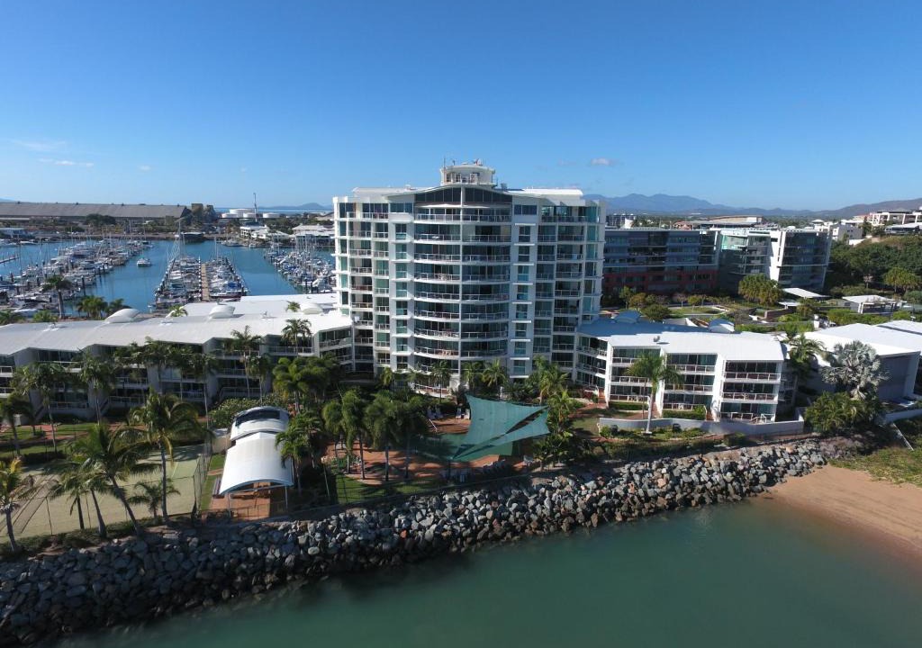 Townsville Apartment | Mariners North Holiday Apartments