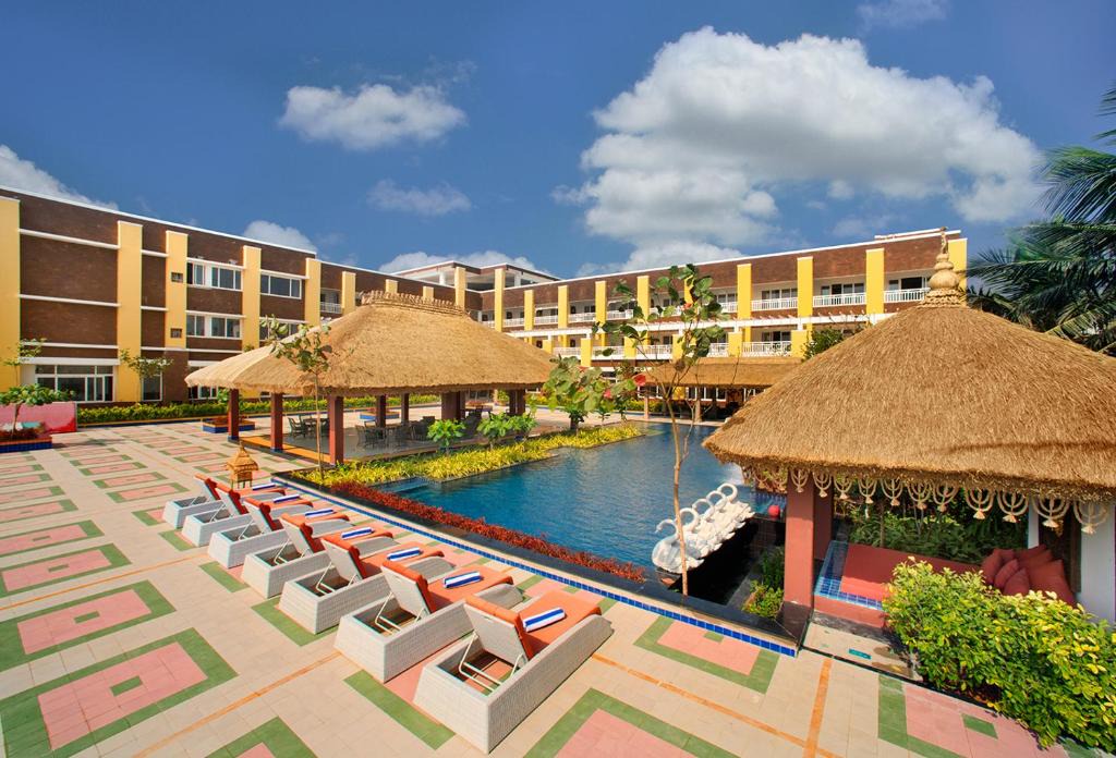 Puri Hotel | Mayfair Waves