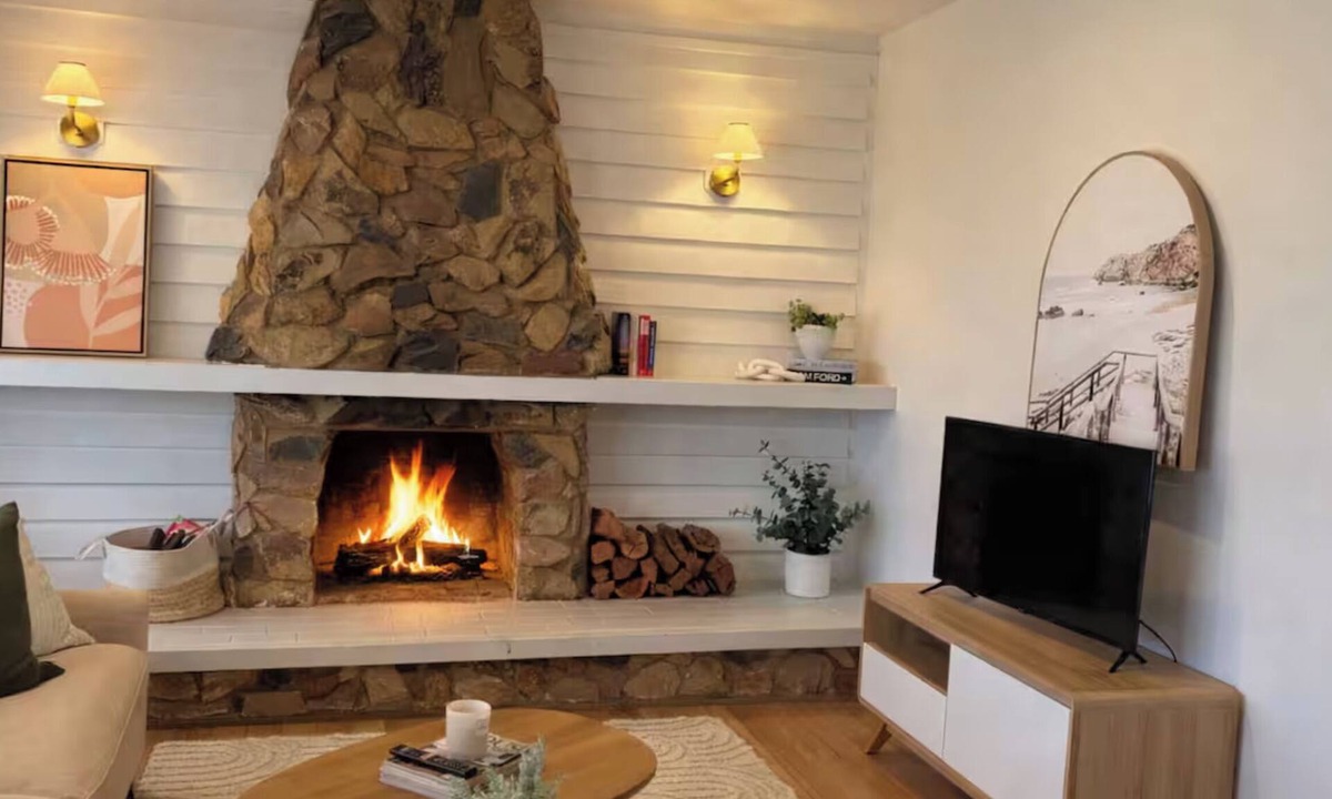 McCrae House | McCrae Beach House Fully Renovated - Short Walk to Beach - Pet Friendly