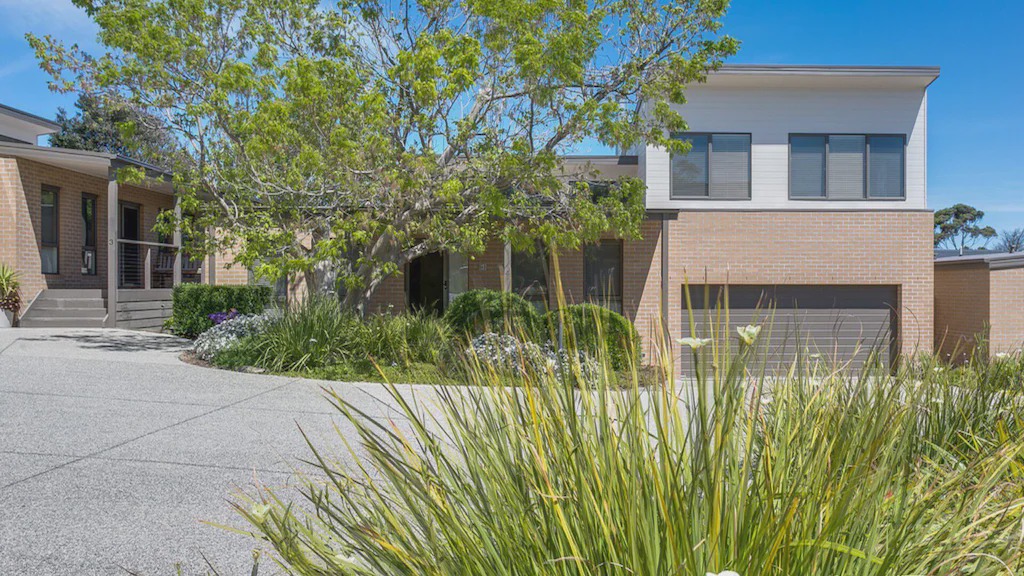 McCrae House | McCrae Escape On William Street