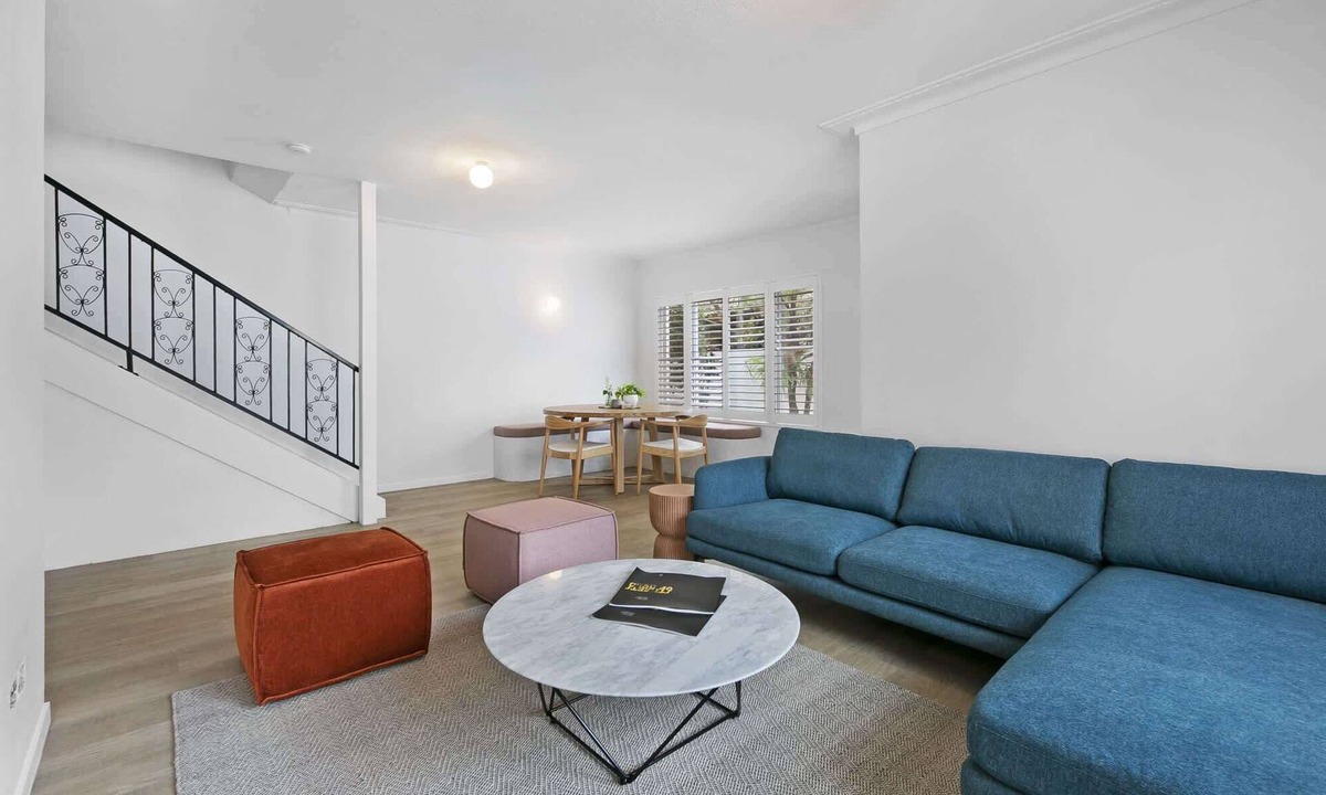 Surfers Paradise House | Mediterranean Surfers Paradise Townhouse with BBQ