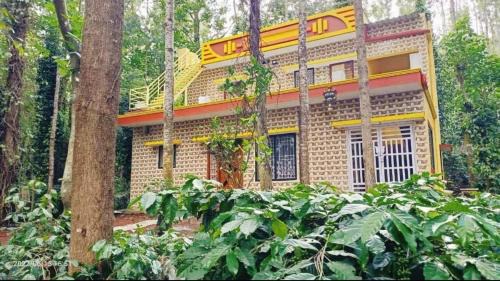 Yercaud House | Memmsta S.P Resort Inn